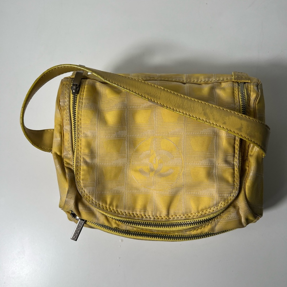 Chanel CC Travel Line Nylon Sport Makeup Vanity Toiletry Top Handle Purse Bag - Picture 6 of 15